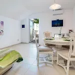 Case de vacanță In *